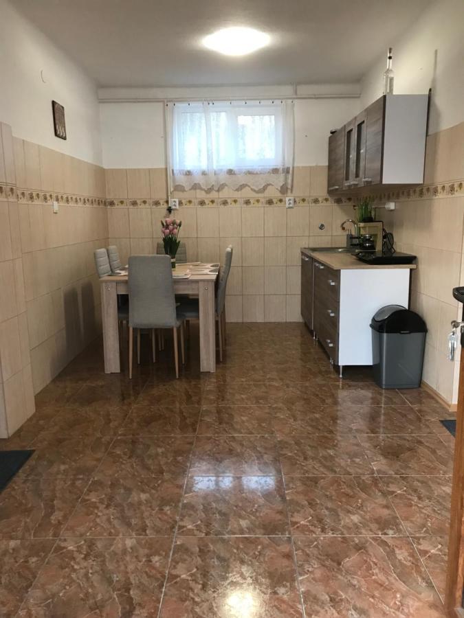 Apartament Summer Apartman Hajdúszoboszló Zewnętrze zdjęcie